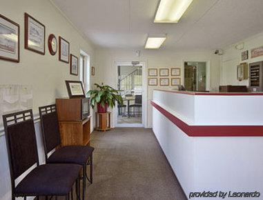 Super 8 By Wyndham Harrisburg Hershey West Interior photo