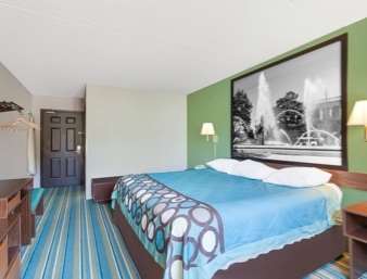 Super 8 By Wyndham Harrisburg Hershey West Room photo